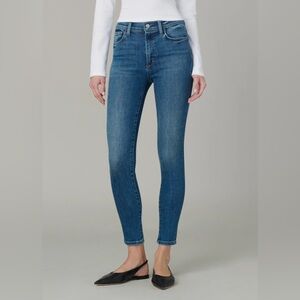 Joe's Jeans Women's Skinny Denim "The Charlie"